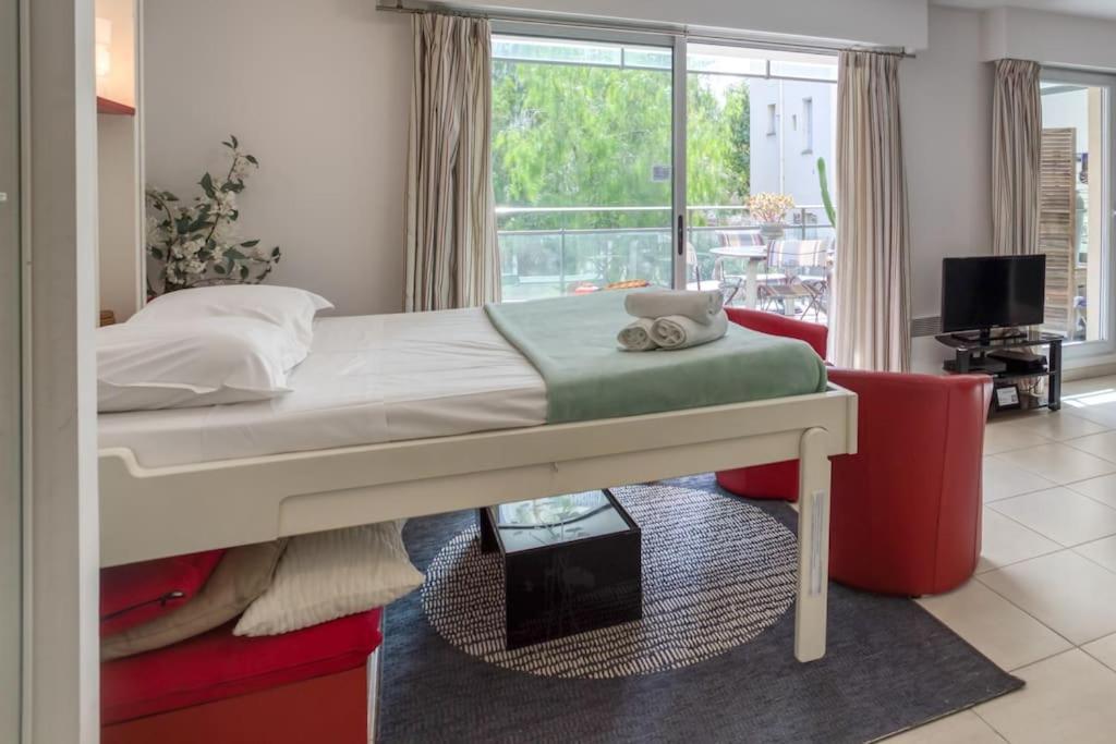 Apartment L18 Parking Terrace Ac 10mins Walk To Beaches Nice